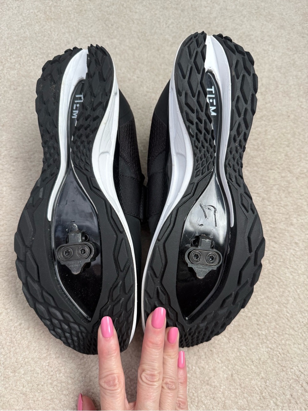 Womens’ TIEM Slipstream - Indoor Cycling Shoe, black size 9 EUC - Picture 10 of 13